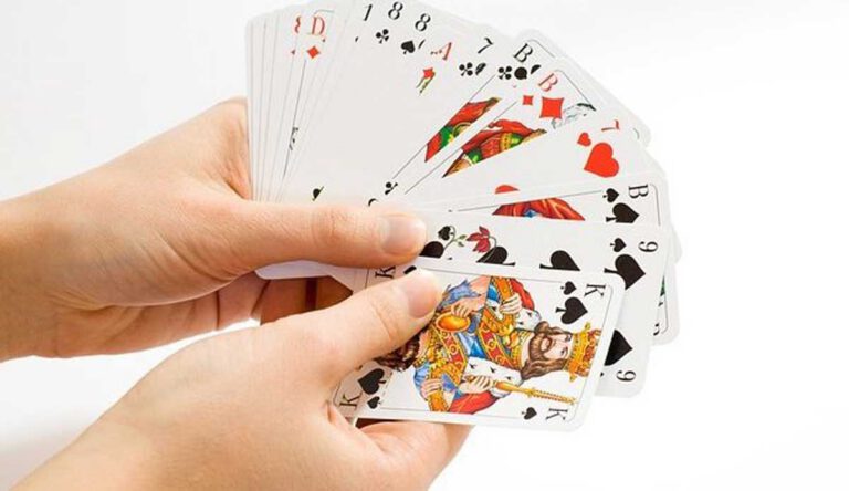 Tournoi hebdomadaire de bridge